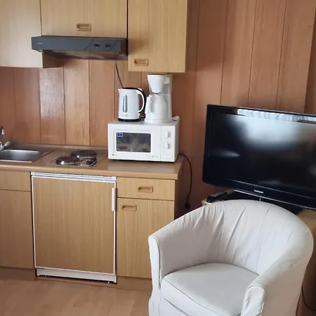 Edeltraut Behring Mimi Apartman