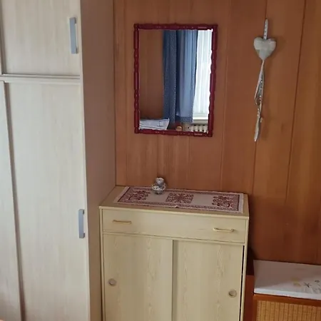 Edeltraut Behring Mimi *